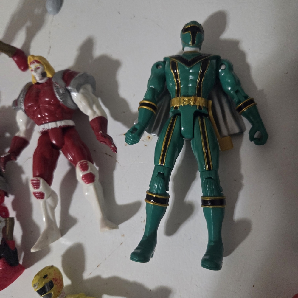 Power Rangers Mixed Collection Lot Of 10 - Picture 6 of 9